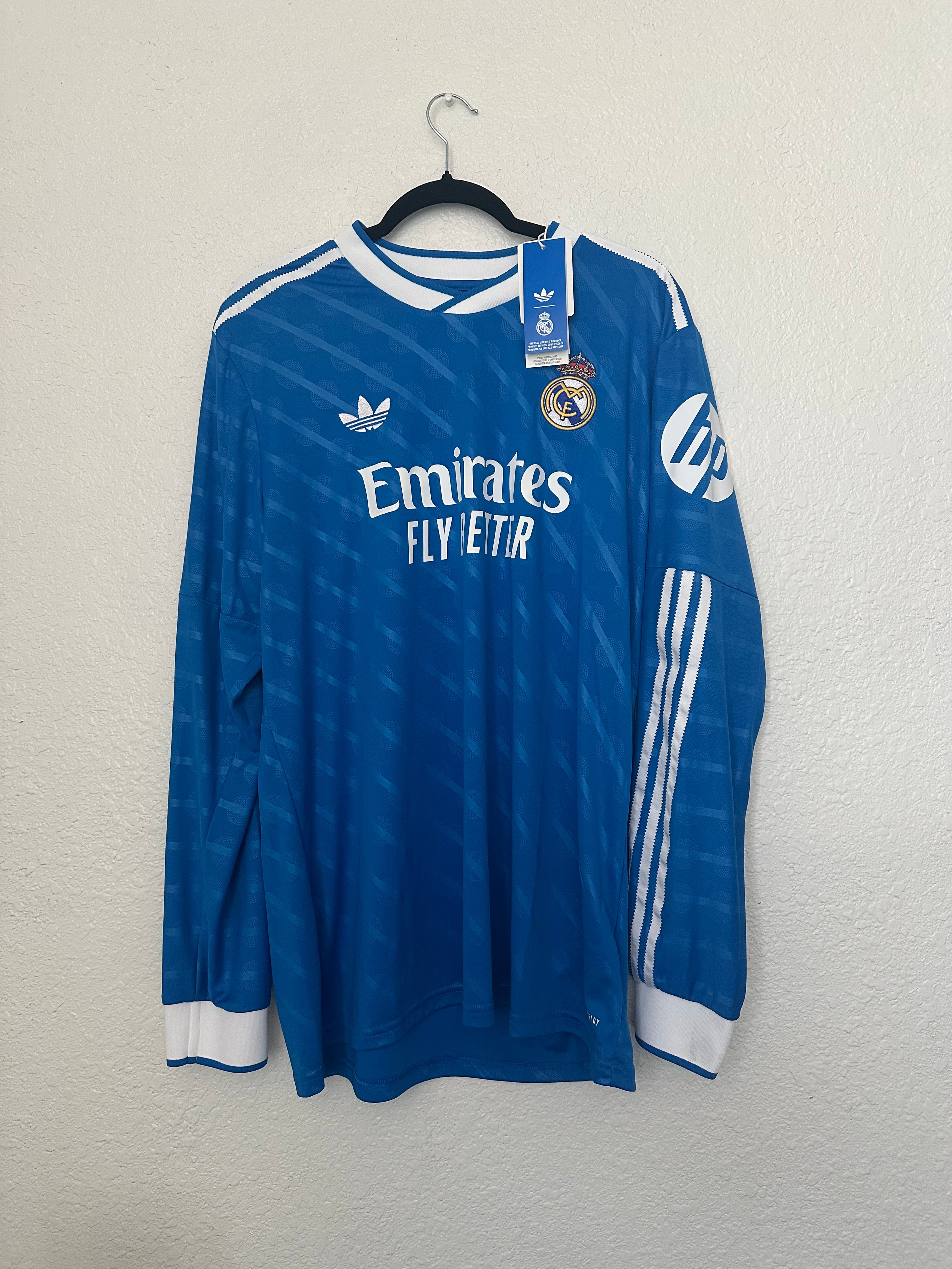 Real Madrid 2025-2026 'Kylian Mbappe' Third L/S Jersey (XL)