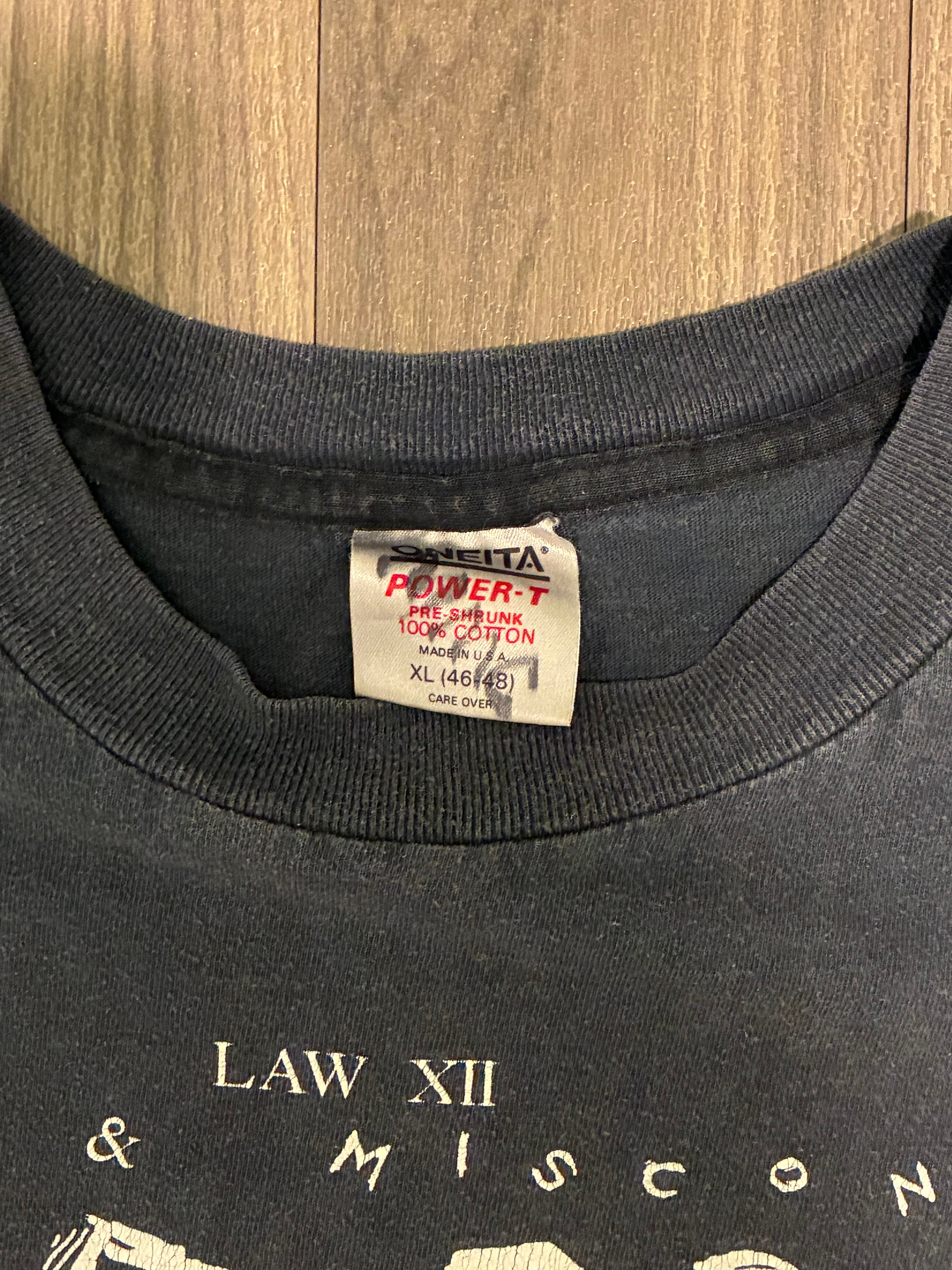Mazamba "The Grab" Vintage T Shirt (XL)